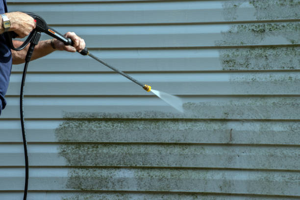 Why Choose Our Certified Pressure Washing Experts for Your Project Needs in Flordell Hills, MO?